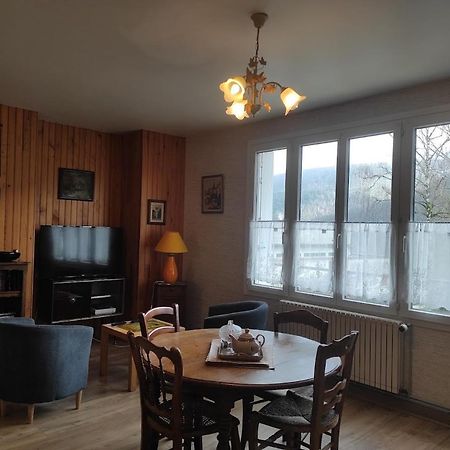 La Lisiere Appartement 2 Chambres Revin  Экстерьер фото