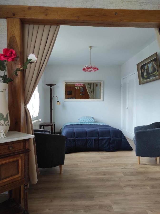 La Lisiere Appartement 2 Chambres Revin  Экстерьер фото